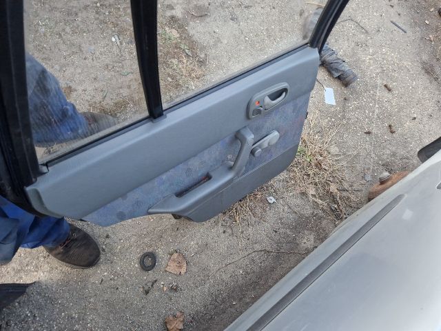 bontott SUZUKI SWIFT II Bal hátsó Ajtó (Részeivel)