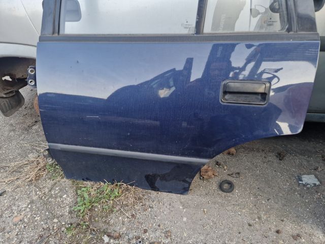 bontott SUZUKI SWIFT II Bal hátsó Ajtó (Részeivel)