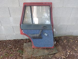 bontott SUZUKI SWIFT II Bal hátsó Ajtó (Részeivel)