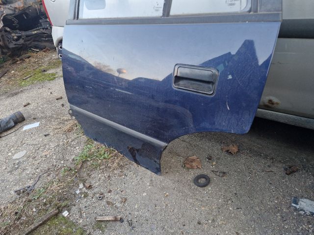 bontott SUZUKI SWIFT II Bal hátsó Ajtó (Részeivel)