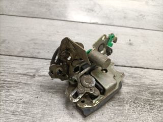 bontott SUZUKI SWIFT II Bal hátsó Ajtózár