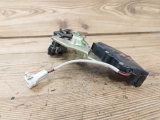 bontott SUZUKI SWIFT II Bal hátsó Ajtózár