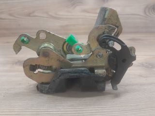 bontott SUZUKI SWIFT II Bal hátsó Ajtózár