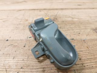 bontott SUZUKI SWIFT II Bal hátsó Belső Kilincs