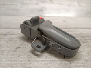 bontott SUZUKI SWIFT II Bal hátsó Belső Kilincs