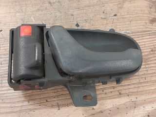 bontott SUZUKI SWIFT II Bal hátsó Belső Kilincs