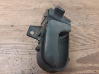 bontott SUZUKI SWIFT II Bal hátsó Belső Kilincs