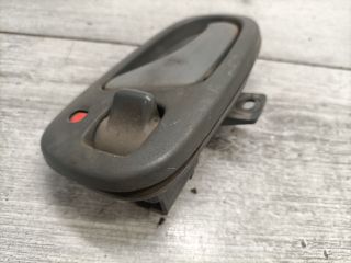 bontott SUZUKI SWIFT II Bal hátsó Belső Kilincs