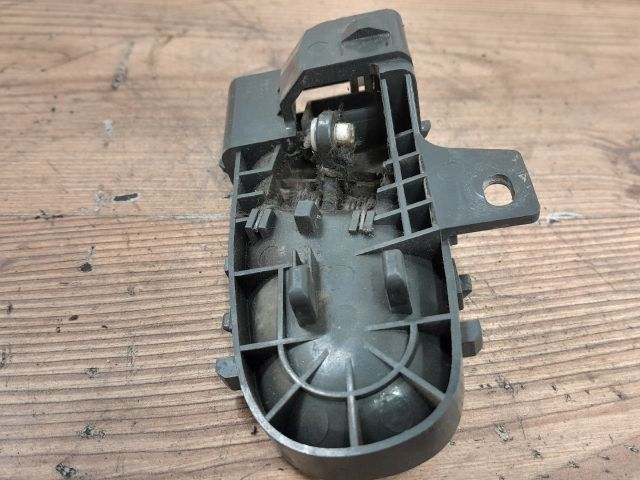 bontott SUZUKI SWIFT II Bal hátsó Belső Kilincs