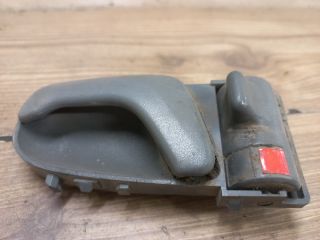 bontott SUZUKI SWIFT II Bal hátsó Belső Kilincs