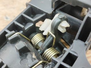 bontott SUZUKI SWIFT II Bal hátsó Belső Kilincs