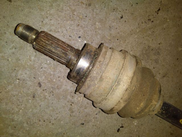 bontott SUZUKI SWIFT II Bal hátsó Féltengely