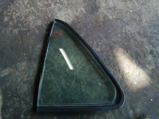 bontott SUZUKI SWIFT II Bal hátsó Fixüveg (Ajtóban)