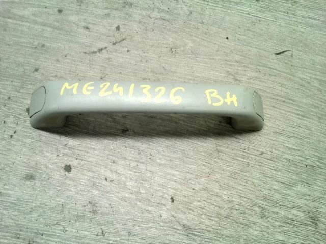 bontott SUZUKI SWIFT II Bal hátsó Kapaszkodó (Felső)