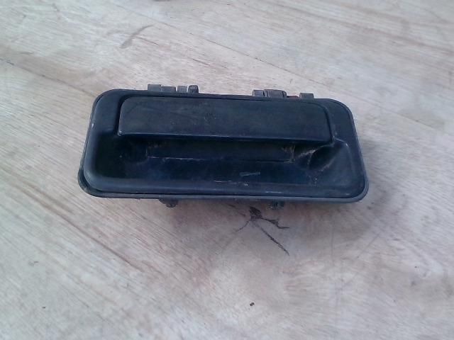 bontott SUZUKI SWIFT II Bal hátsó Külső Kilincs