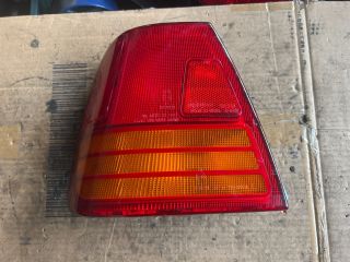 bontott SUZUKI SWIFT II Bal Hátsó Lámpa