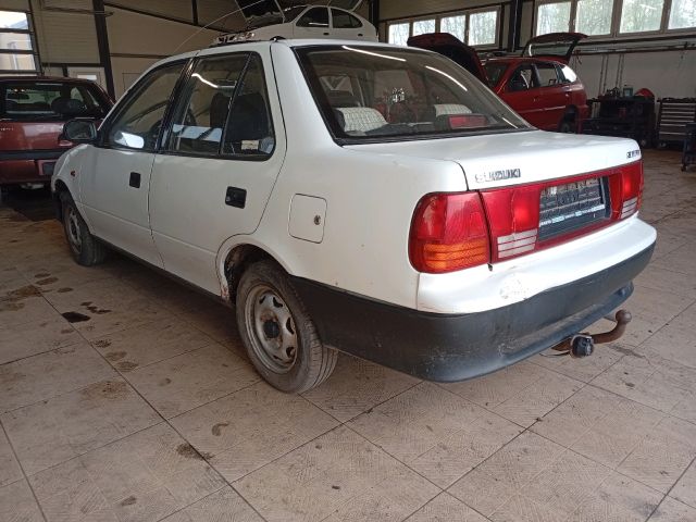 bontott SUZUKI SWIFT II Bal Hátsó Lámpa