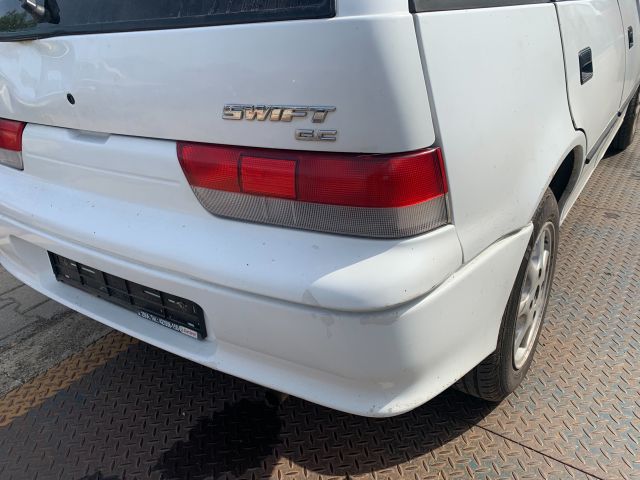 bontott SUZUKI SWIFT II Bal Hátsó Lámpa