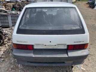 bontott SUZUKI SWIFT II Bal Hátsó Lámpa