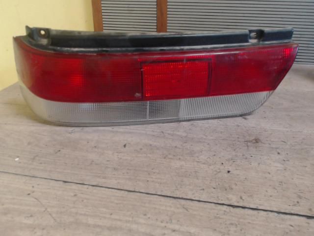 bontott SUZUKI SWIFT II Bal Hátsó Lámpa