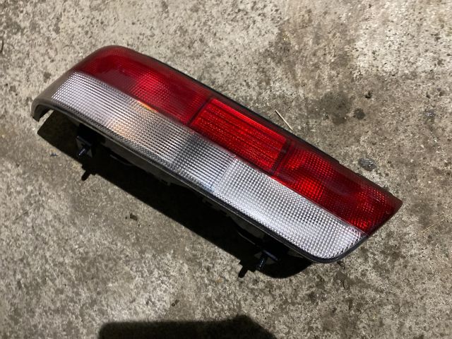 bontott SUZUKI SWIFT II Bal Hátsó Lámpa