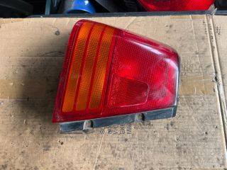 bontott SUZUKI SWIFT II Bal Hátsó Lámpa