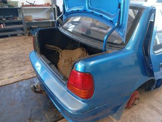 bontott SUZUKI SWIFT II Bal Hátsó Lámpa