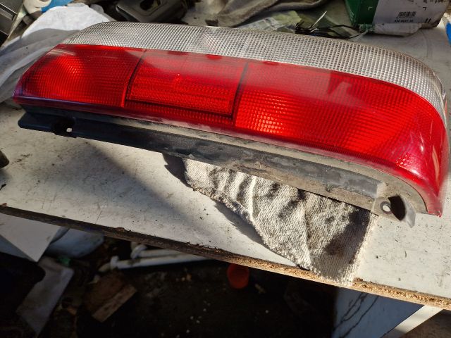 bontott SUZUKI SWIFT II Bal Hátsó Lámpa