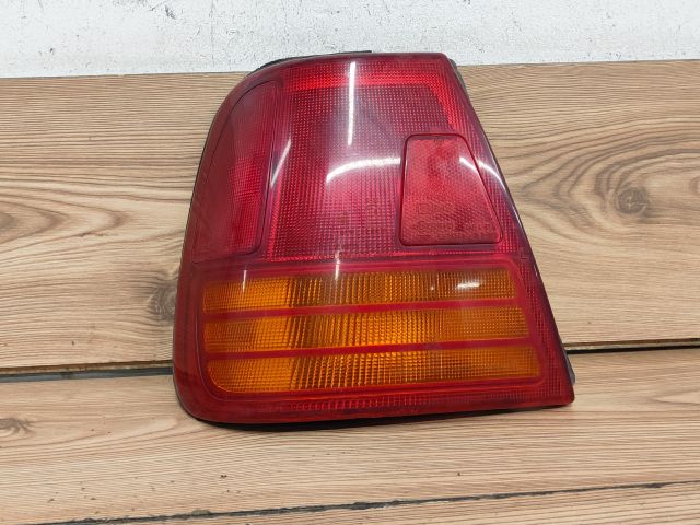 bontott SUZUKI SWIFT II Bal hátsó Lámpabúra