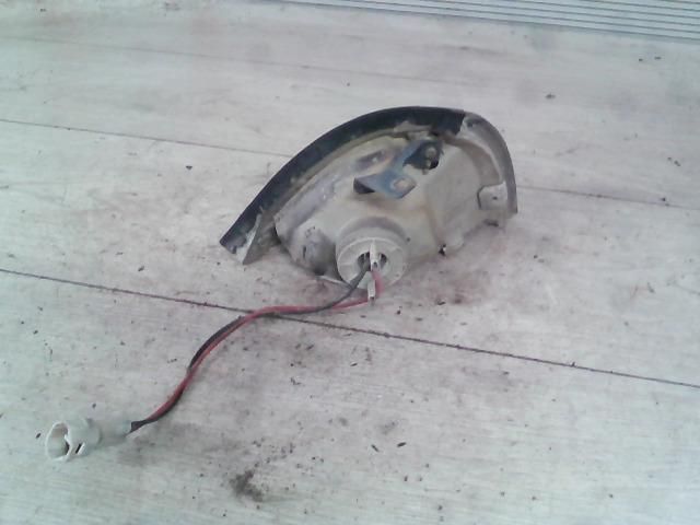 bontott SUZUKI SWIFT II Bal Helyzetjelző