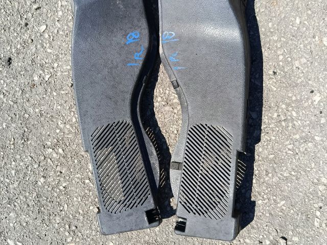 bontott SUZUKI SWIFT II Bal Kalaptartó Tartó Konzol