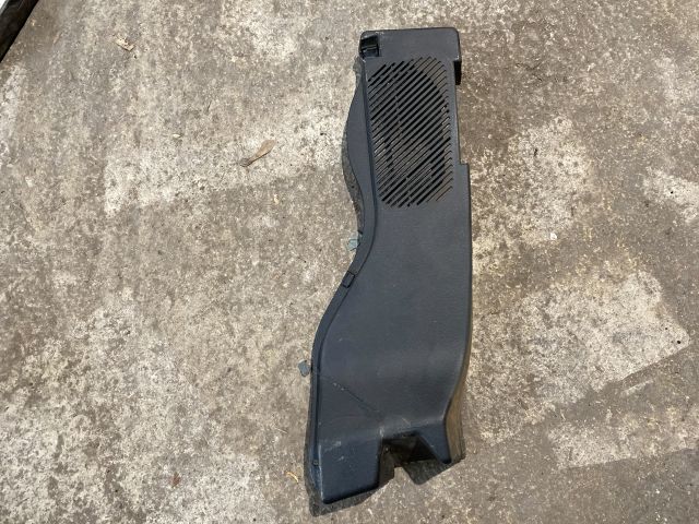 bontott SUZUKI SWIFT II Bal Kalaptartó Tartó Konzol