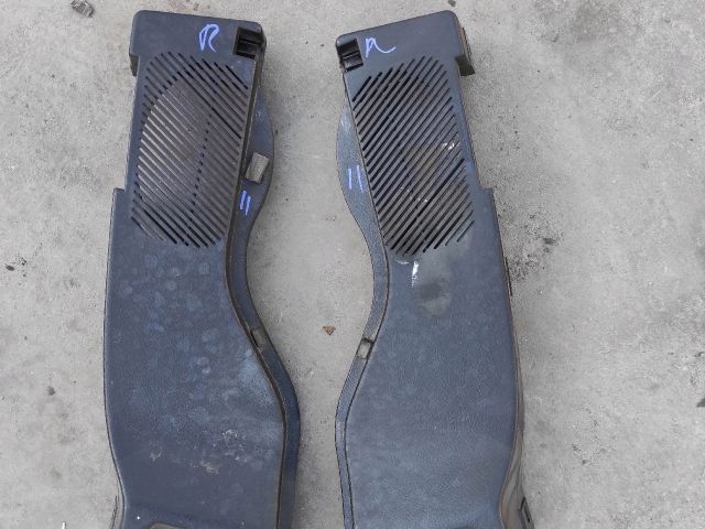 bontott SUZUKI SWIFT II Bal Kalaptartó Tartó Konzol