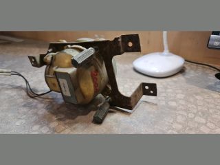 bontott SUZUKI SWIFT II Bal Ködfényszóró