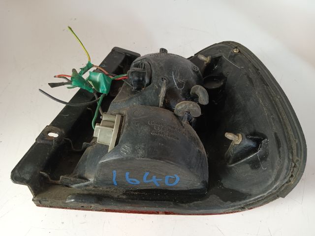 bontott SUZUKI SWIFT II Bal Külső Hátsó Lámpa