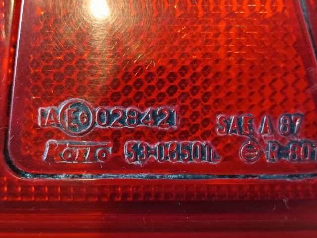 bontott SUZUKI SWIFT II Bal Külső Hátsó Lámpa