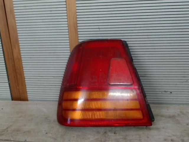 bontott SUZUKI SWIFT II Bal Külső Hátsó Lámpa