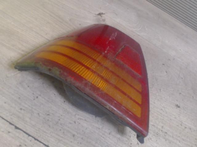 bontott SUZUKI SWIFT II Bal Külső Hátsó Lámpa