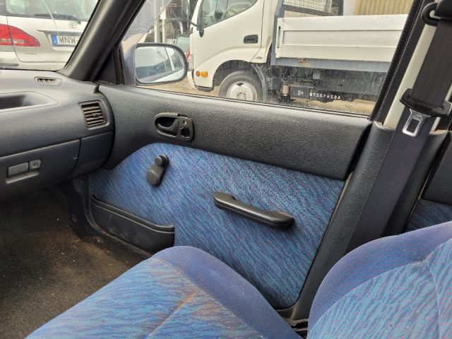 bontott SUZUKI SWIFT II Bal Szellőző