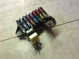 bontott SUZUKI SWIFT II Biztosítéktábla Utastér