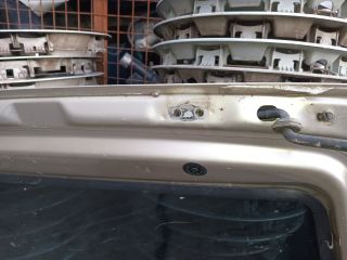 bontott SUZUKI SWIFT II Csomagtérajtó (Részeivel)