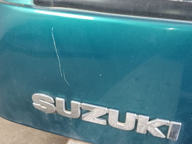 bontott SUZUKI SWIFT II Csomagtérajtó (Részeivel)