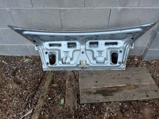 bontott SUZUKI SWIFT II Csomagtérajtó (Üres lemez)