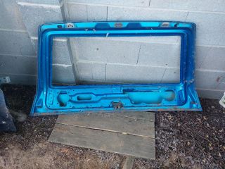 bontott SUZUKI SWIFT II Csomagtérajtó (Üres lemez)