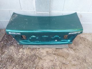 bontott SUZUKI SWIFT II Csomagtérajtó (Üres lemez)
