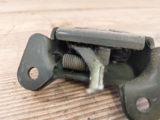 bontott SUZUKI SWIFT II Csomagtérajtó Zárszerkezet