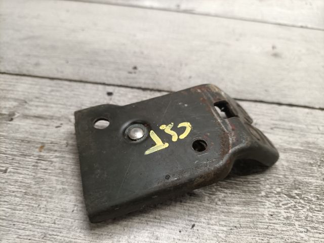 bontott SUZUKI SWIFT II Csomagtérajtó Zárszerkezet