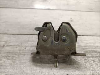 bontott SUZUKI SWIFT II Csomagtérajtó Zárszerkezet