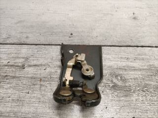 bontott SUZUKI SWIFT II Csomagtérajtó Zárszerkezet