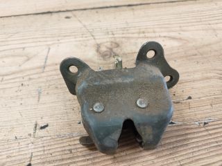 bontott SUZUKI SWIFT II Csomagtérajtó Zárszerkezet